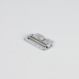 Locking section of Stil seat belt clip
