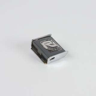 Locking section of Stil seat belt clip