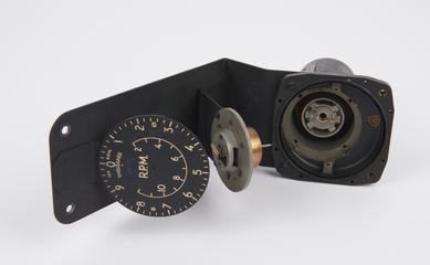 Gauge Turbine R.P.M. (Smiths) Ser. no. 7457/2