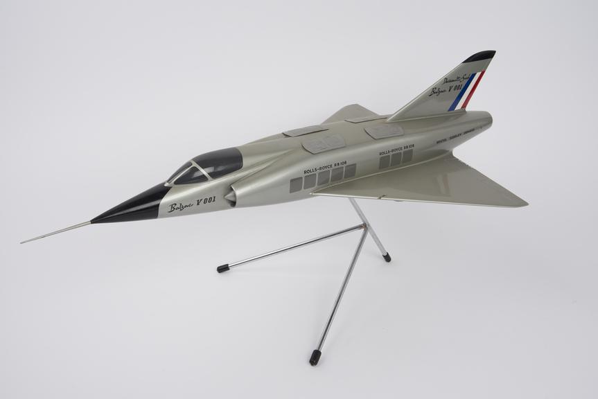 Model of Dassault Sud Mirage III-V-001 (Balzac), scale 1:24