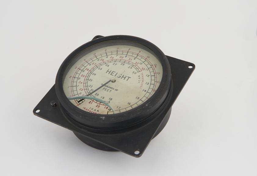 Altimeter Mk. VIIID, No.180/37, (Glass broken)