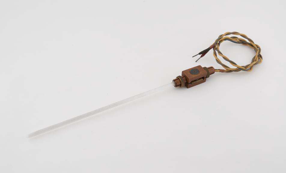 C.27 connecting head; Elf 3 compensating exterior length 3ft attached to above