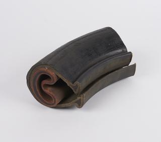 Section of motor car tyre