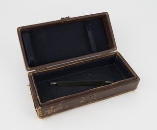 Fitted box for adding machine