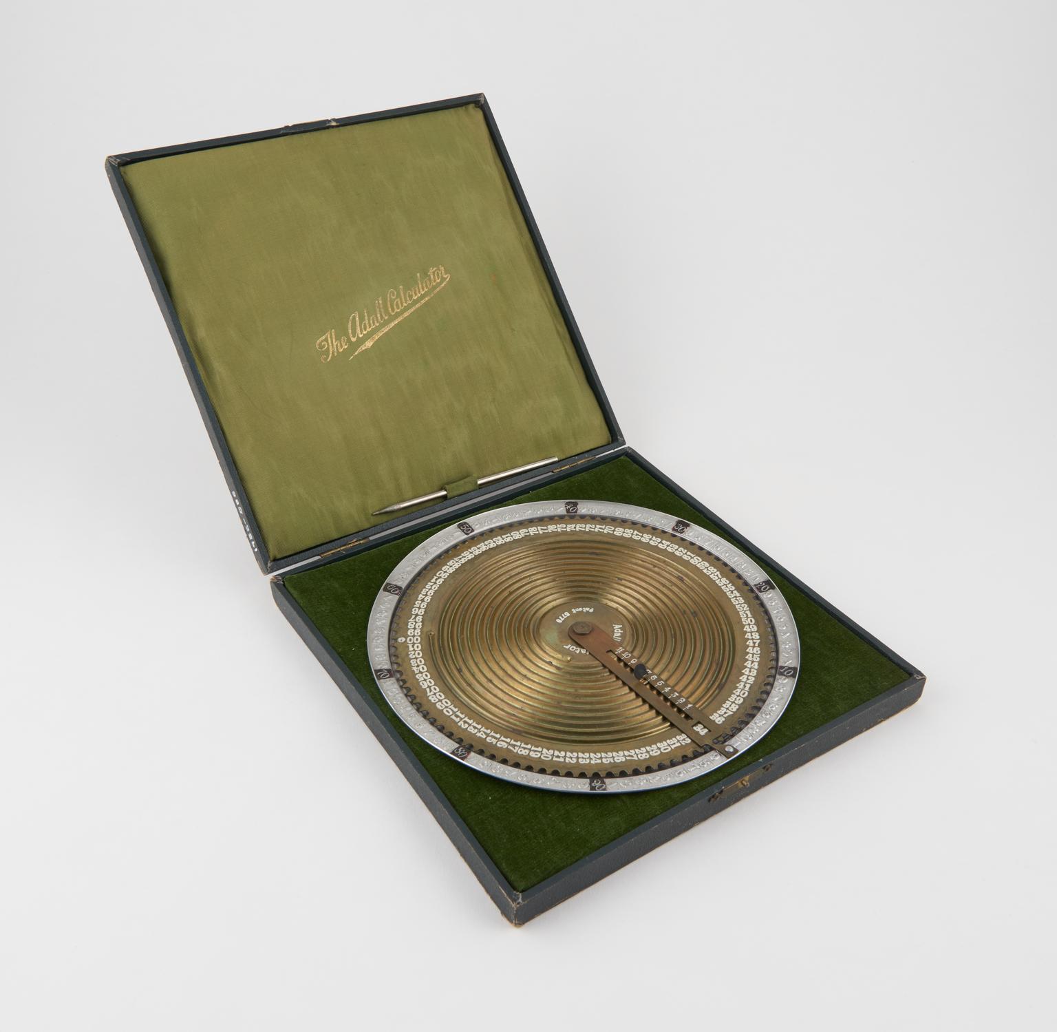 Adall Ciling Adall circular calculator with spiral groove hundreds counter | Science ...