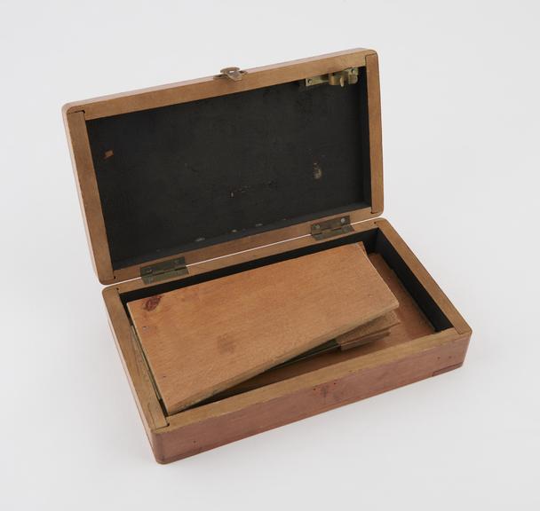 Stereoscope, wood