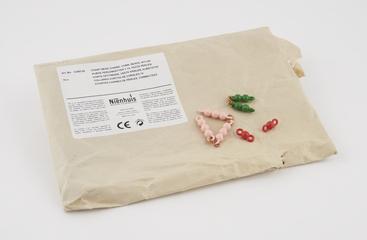 Chain and beads from multiplication teaching aid