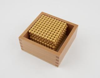 Wooden tray and beads, for 'Introduction to decimal quantity'