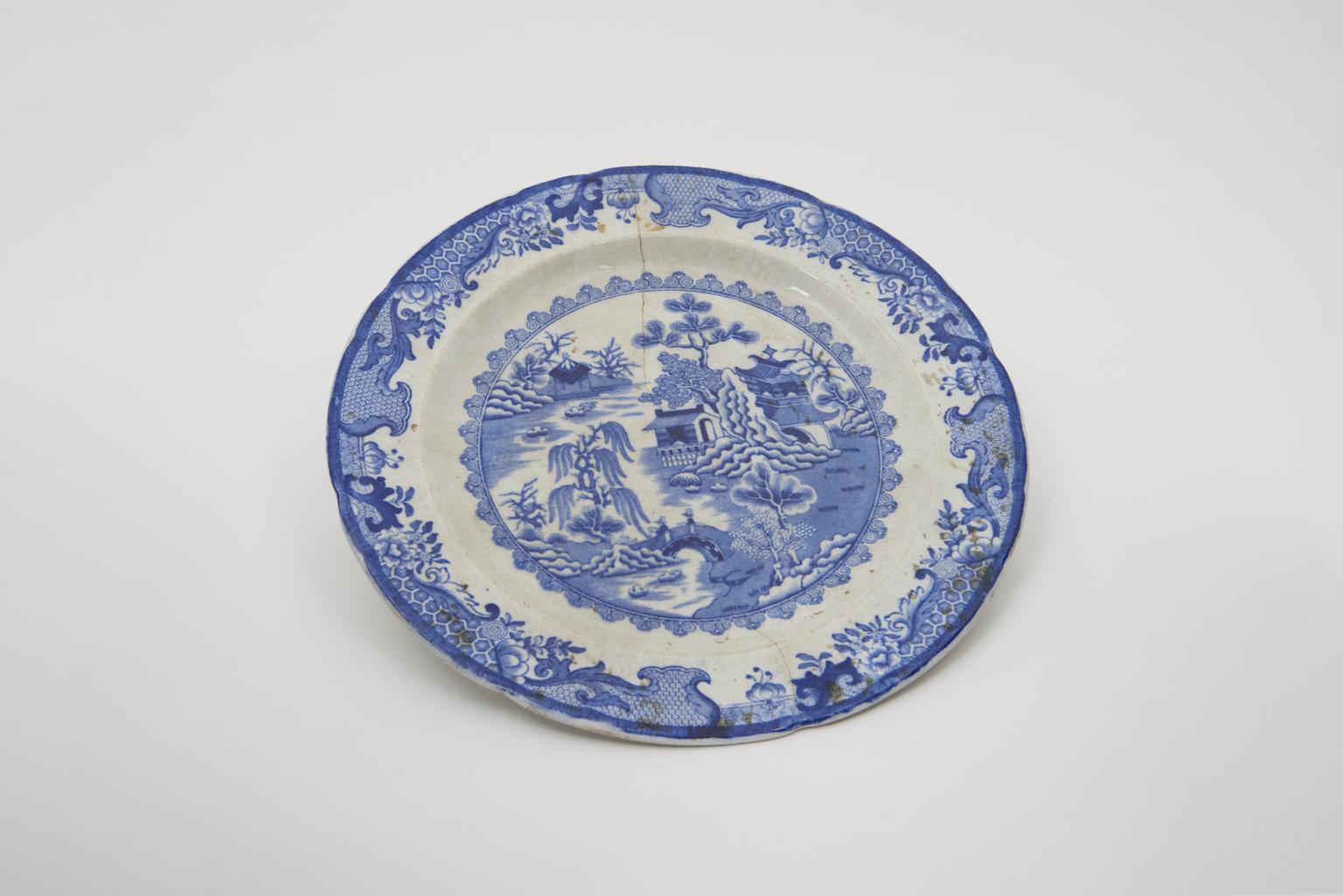 One of two willow pattern plates