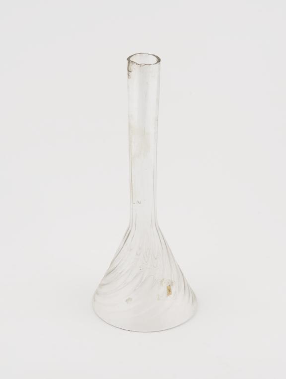 Heavy glass fluted funnel