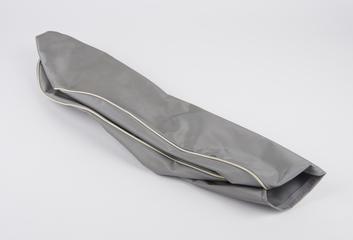 Dust cover