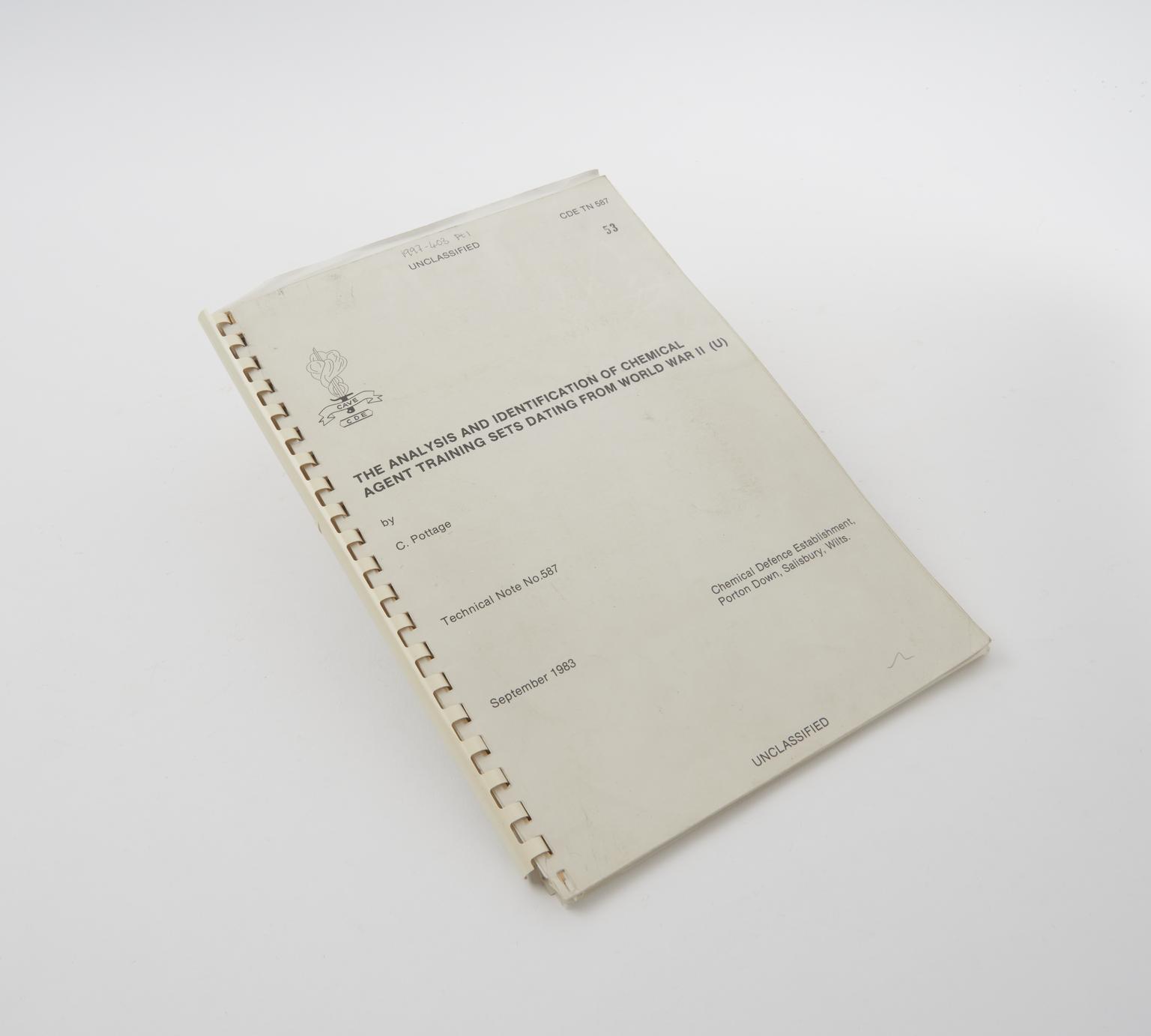 Manual - The Analysis and Identification of Chemical Agent Training Sets Dating from World War II (u)