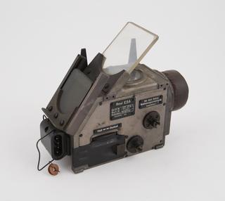 German reflector gunsight, REVI.E.2A