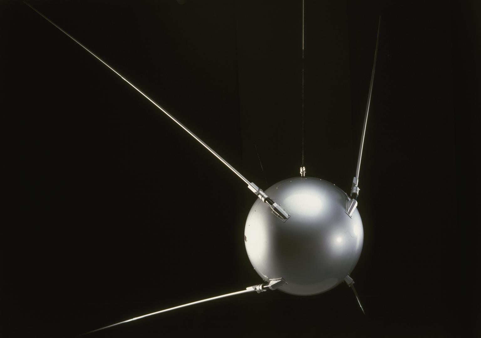 Replica Sputnik I satellite | Science Museum Group Collection
