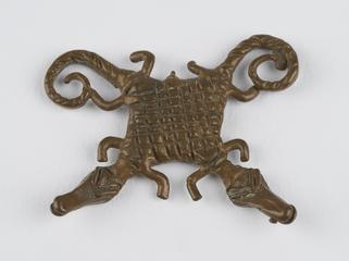 Ashanti weight in the form of two crocodiles