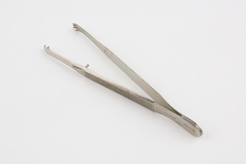 Wilcox haemorrhoidal forceps, steel, by Matthews of London