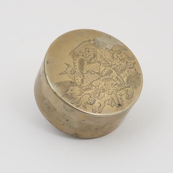 Ink box or well with screw on lid (larger one of two), 1800-1925