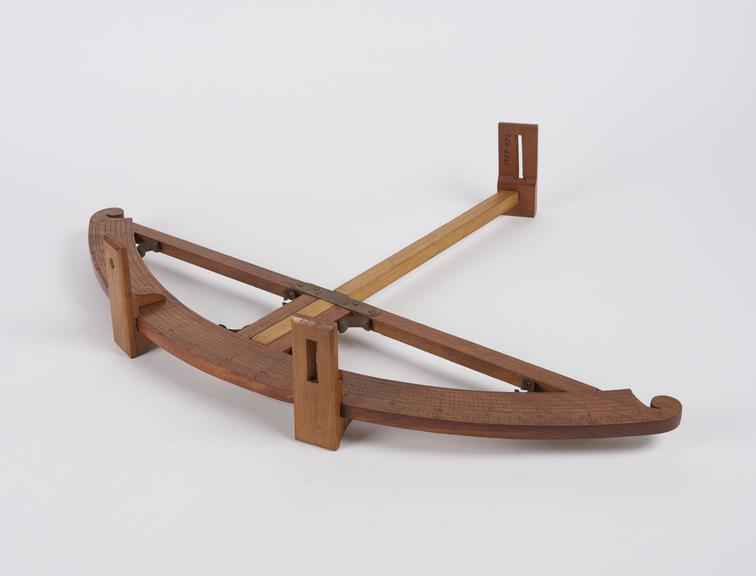 Reconstruction of the Crossbow Quadrant a 17th century