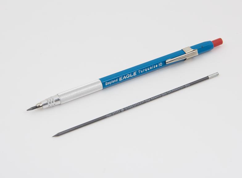 Mechanical clutch pencil