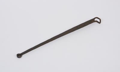 Key for Chinese iron barrel type padlock