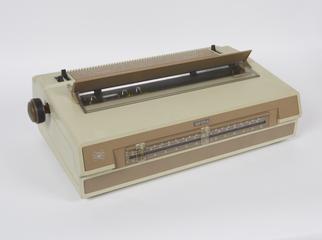 Imperial electronic typewriter