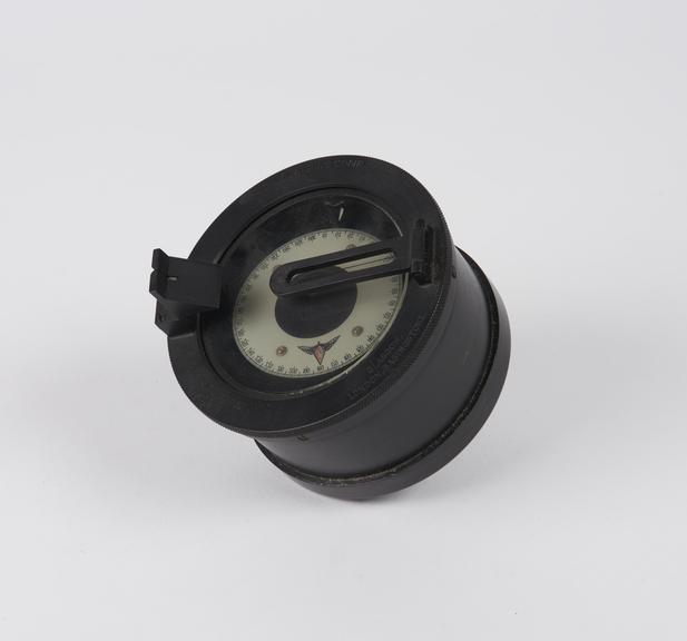 Medium landing compass