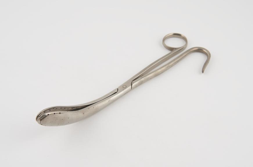 Curved lithotomy forceps with cross-action shanks