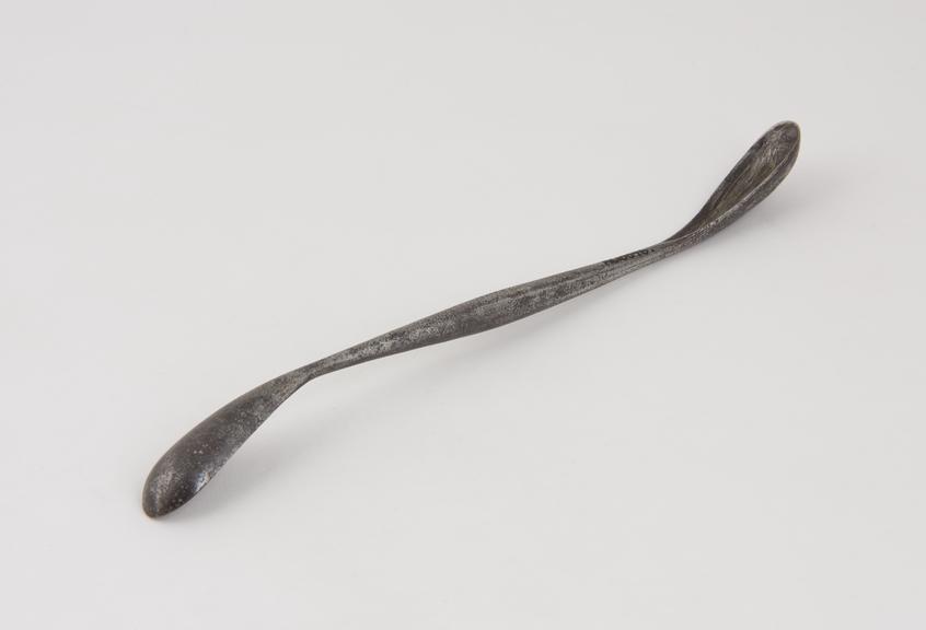 Double-ended lithotomy scoop, steel, by Pepys, London, c. 1830