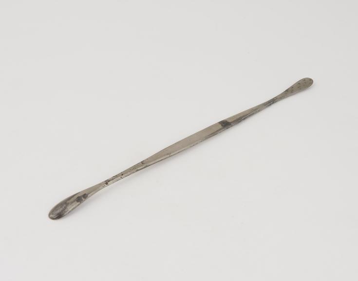 Small lithotomy or gall-stone scoop