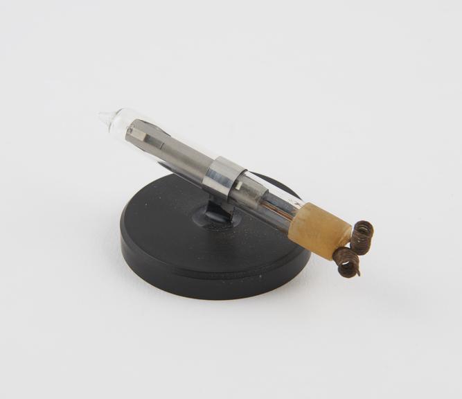 Presentation model of an early high current Geiger-Muller tube