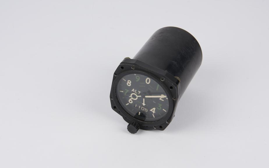 Standard altimeter, Mk 19.