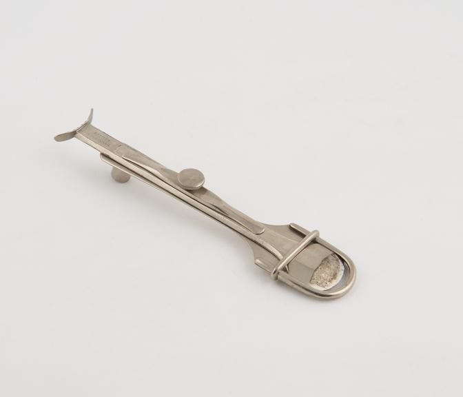 Mackenzie's tonsil guillotine, steel, without handle