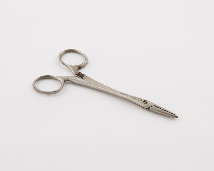 Spencer Wells artery forceps, screw-joint, plated steel