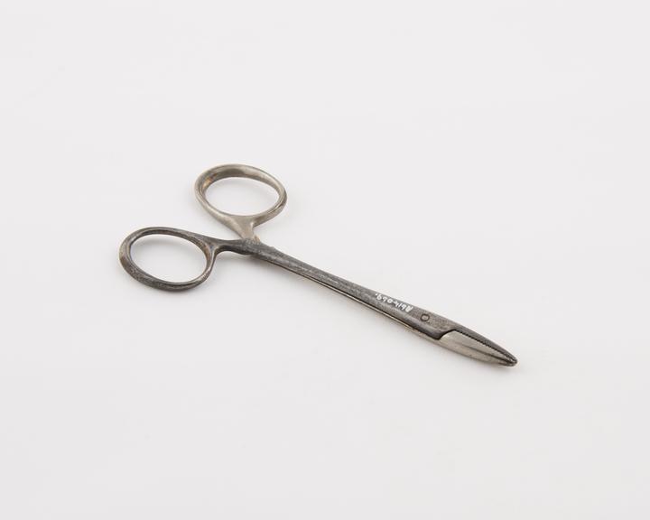 Spencer Wells artery forceps, screw-joint, plated steel