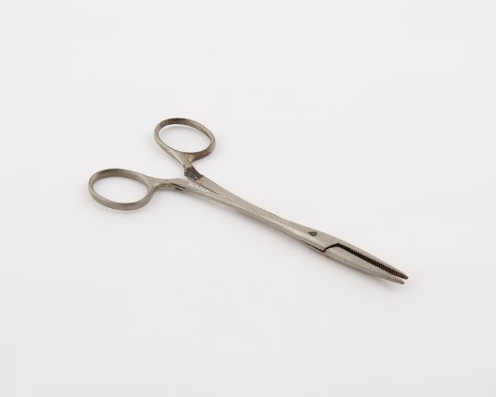 Spencer Wells artery forceps, screw-joint, plated steel