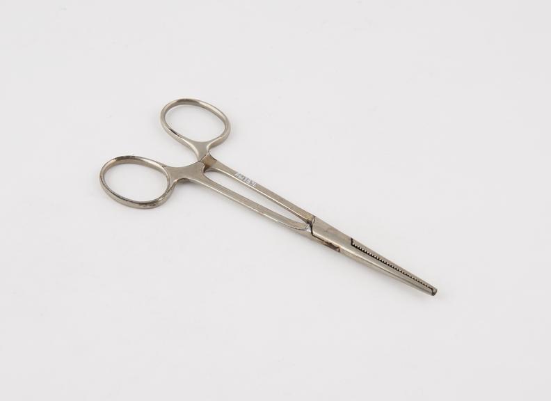 Kocher artery forceps, box-joint, plated steel