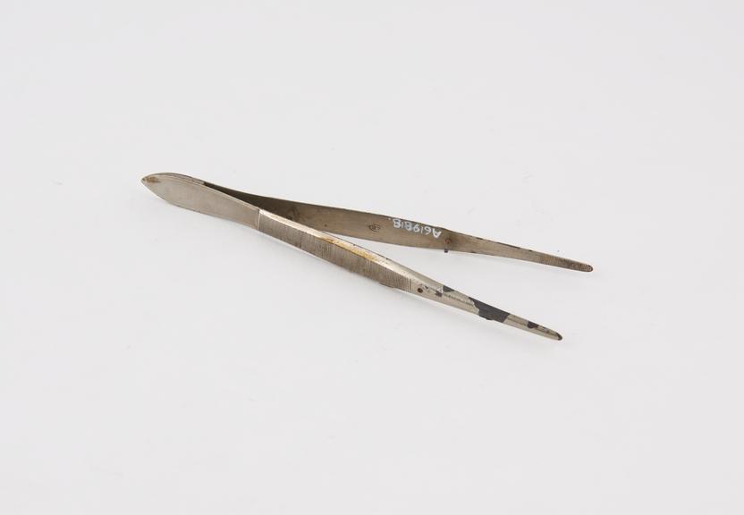 Spring-action forceps, steel, 1880-1920