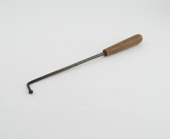 Cautery, 17th to 18th century, iron and wood