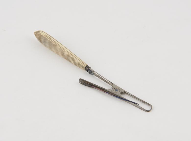 Assalini artery forceps, steel and ivory, probably British