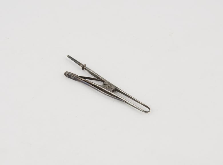 Assalini artery forceps, steel and mother-of-pearl