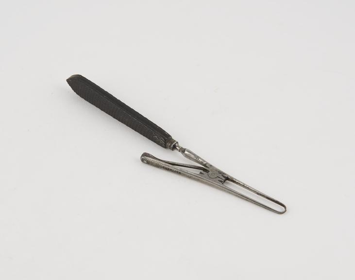 Assalini artery forceps, steel and ebony, by Matthews, British