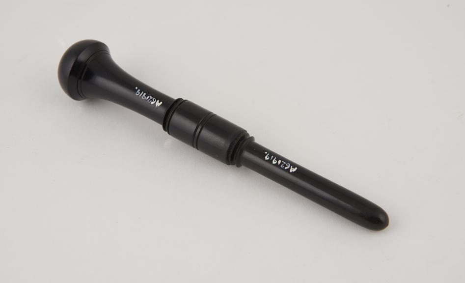 Hydrocele trocar, steel, with silver cannula and ebony case