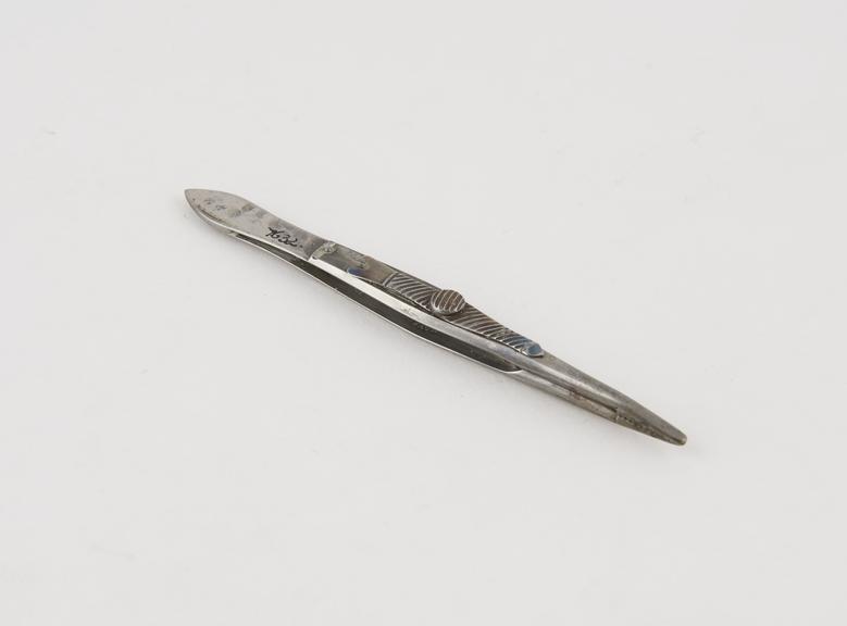 Torsion forceps, sliding lock, steel, possibly French