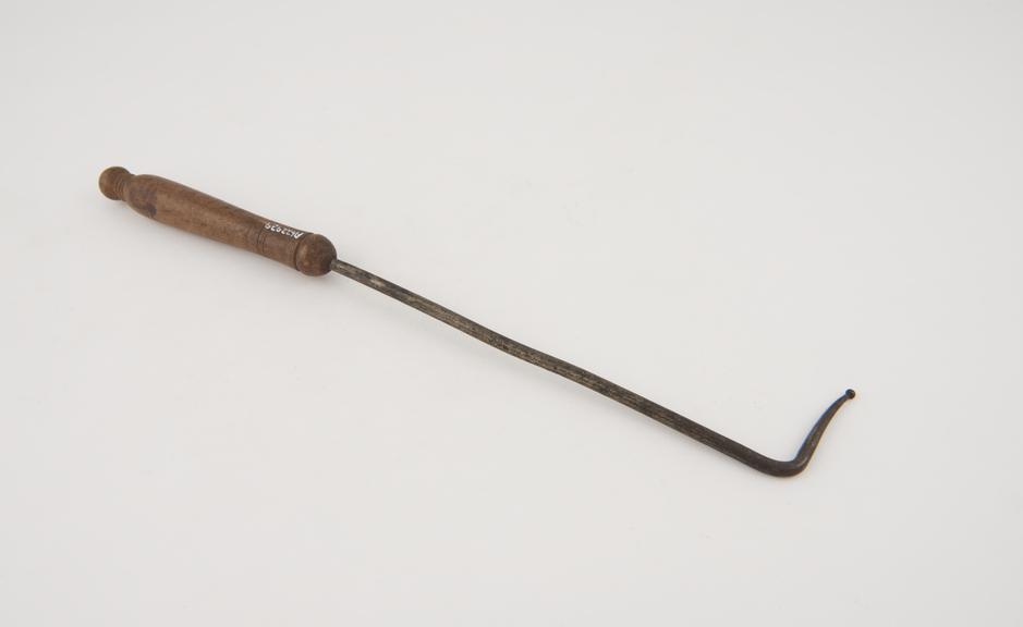 Cautery, 17th to 18th century, iron and wood