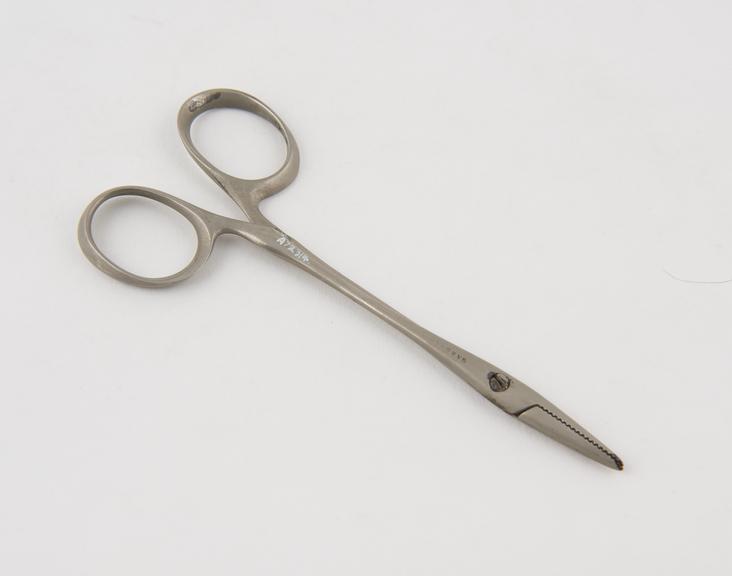 Spencer Wells artery forceps, screw-joint, plated steel