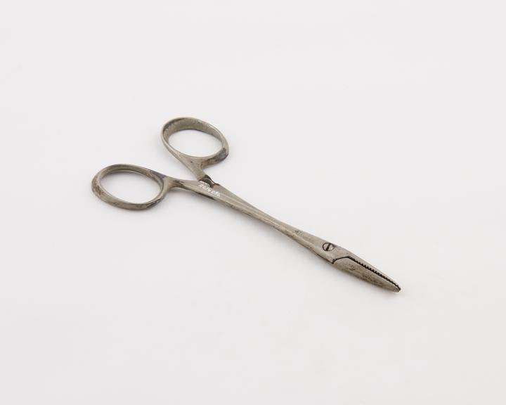 Spencer Wells arterty forceps, screw-joint, plated steel