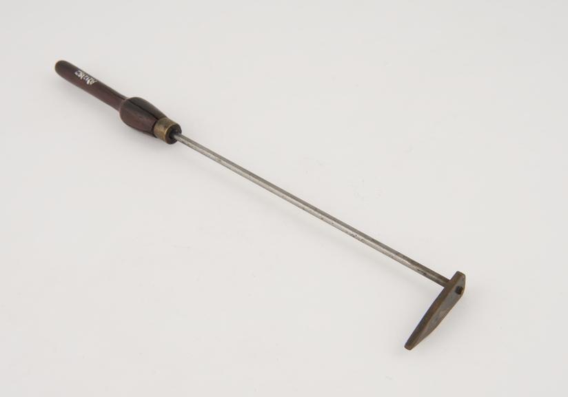 Cautery, probably 18th, possibly 19th century, steel, brass