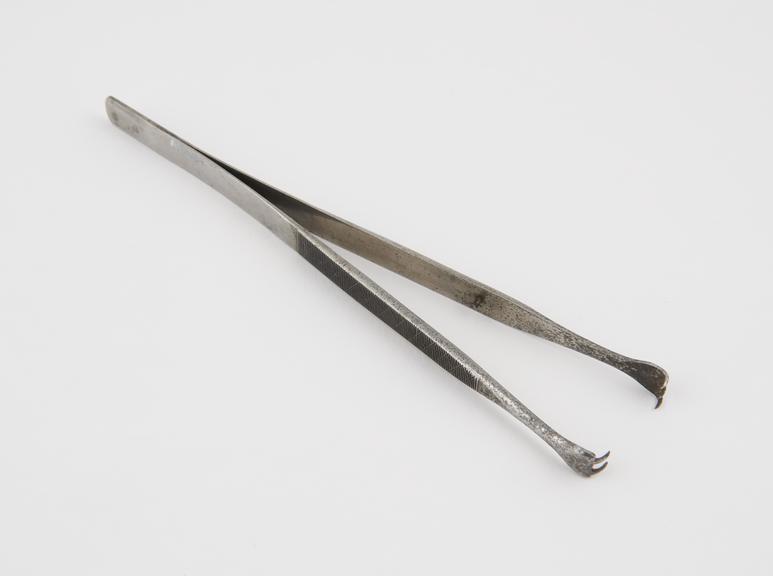 Vulsellum forceps, steel, by Bigg and Millikin of London, 1858-9