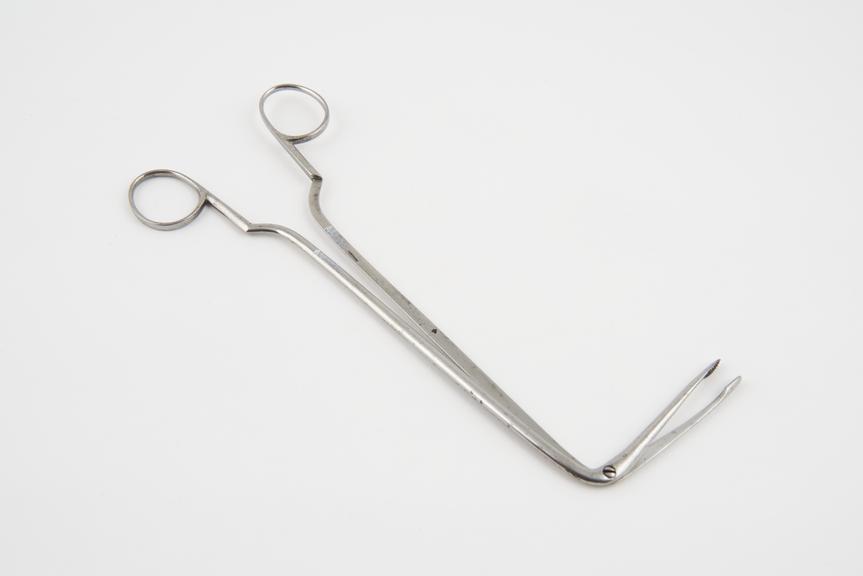 Laryngeal forceps