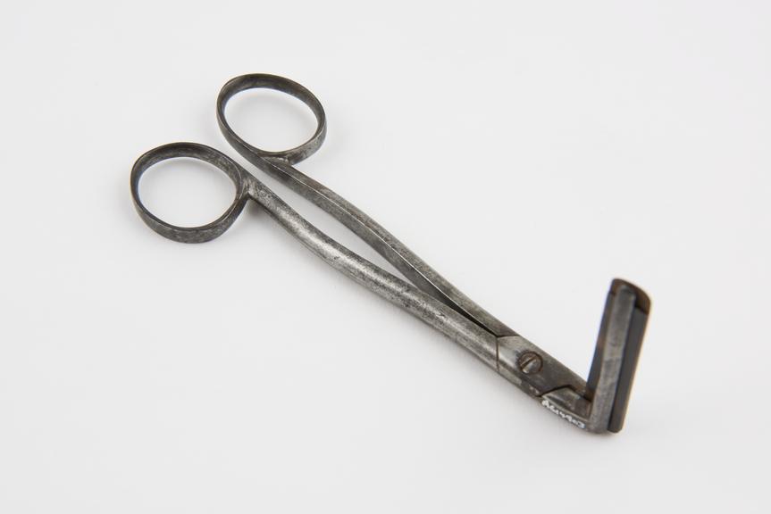 Hare-lip forceps(?), steel, right-angled blades